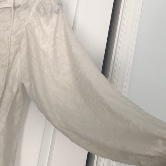 LOFT Top - long sleeve detailed top balloon sleeve - Picture 4 of 4